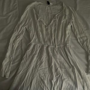 Long sleeve white shirt dressy type